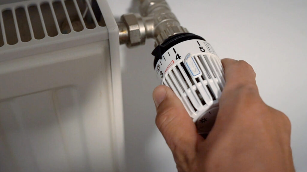 Úspora energií, důležité téma každé domácnosti, firmy i společnosti.